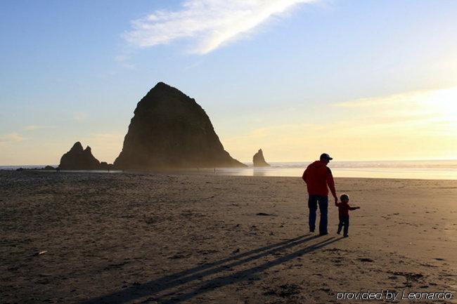 Tolovana Inn Cannon Beach Facilidades foto